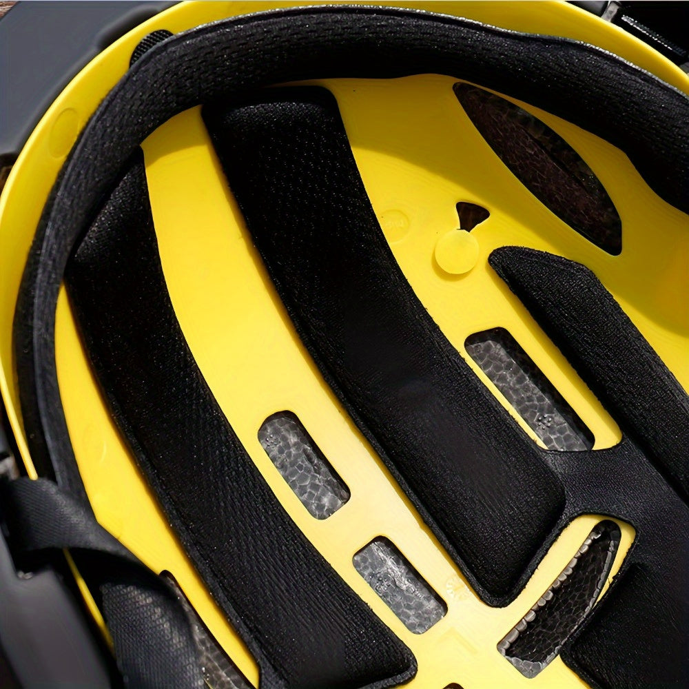 Adult Bike Helmet Ultralight Ventilate Adjustable PC Material Fits Head Bicycle Helmet Circumference 22.83-24.02inch Road Cycling Helmets